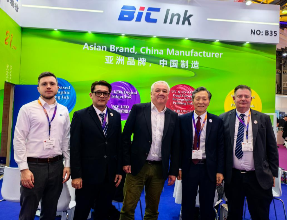 1766376288178151.png 03bc2cc973f936a0e5b59028b421d4c8.png